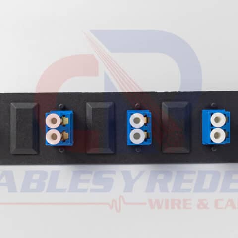 OCC-616DLC Occ Fiber Placa Assy Con 6 Coples LC Monomodo/Multimodo (3 Coples Duplex)