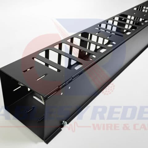 OCC-CM207 Occ Fiber Organizador Vertical 84" Metalico CM R45 6.5"X6.5"